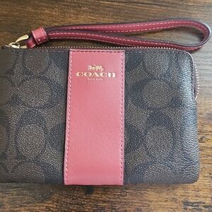 Coach F58035 Mauve Stripe Signature Print Corner Zip Wristlet